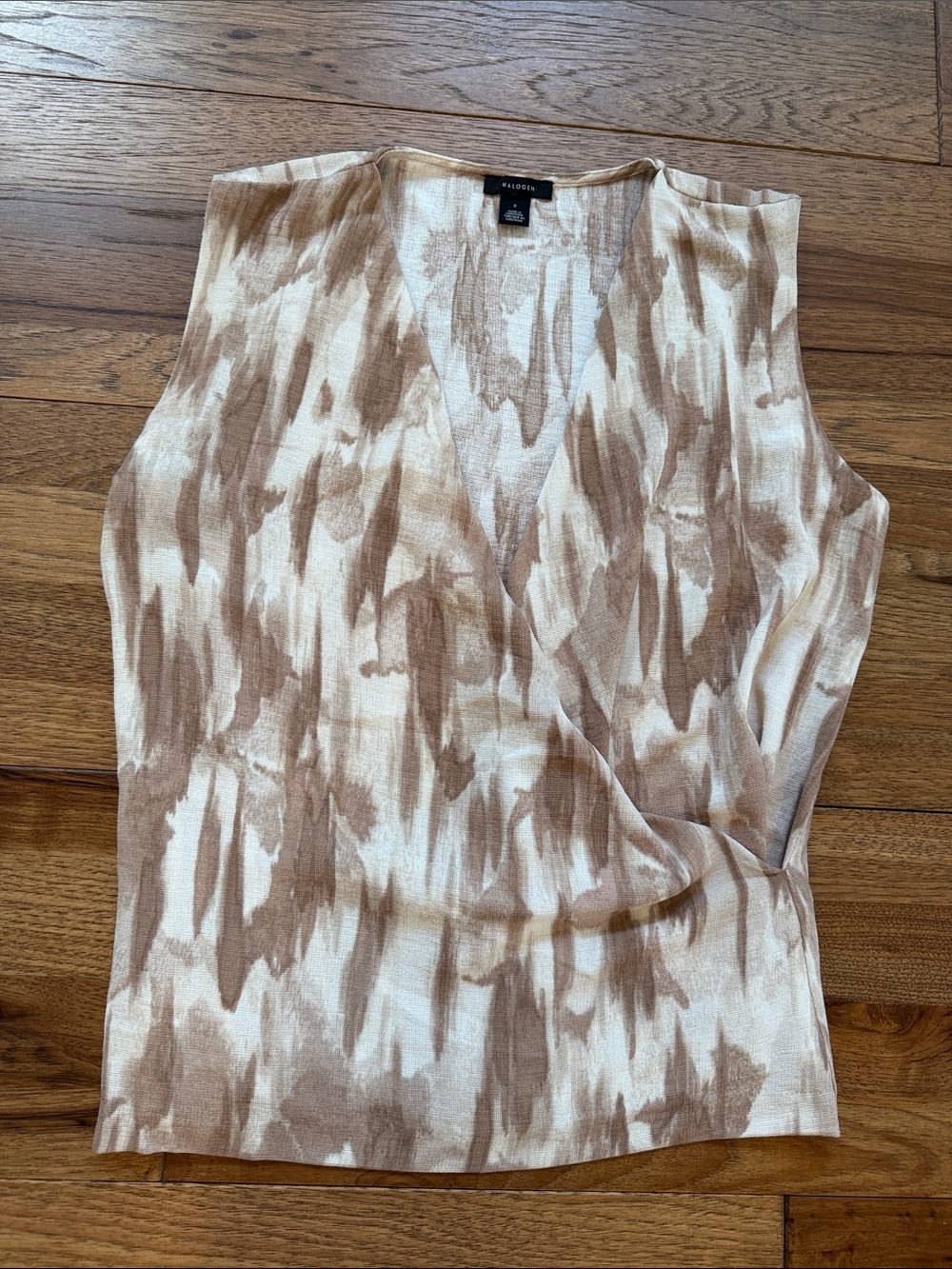 NWOT Halogen Abstract Print Faux Wrap Tank Blouse Size S